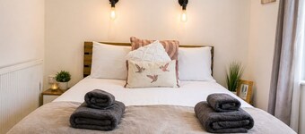Lodge 3 - Lytton Tree Lodge