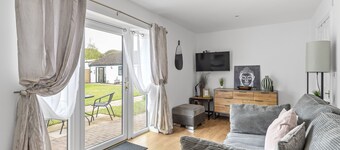 Holiday Lodges just 1 mile from Southwold with ample parking and garden area.