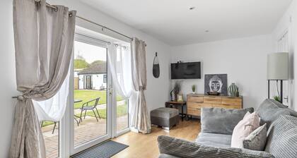 Holiday Lodges just 1 mile from Southwold with ample parking and garden area.