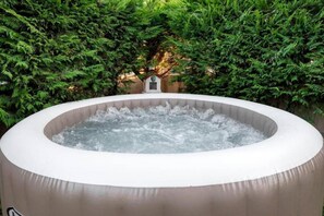 别墅 | 3 多间卧室、办公桌