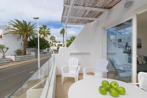 Terrace/patio - Casa Anzuelo, with Balcony Puerto del Carmen (Puerto del Carmen)