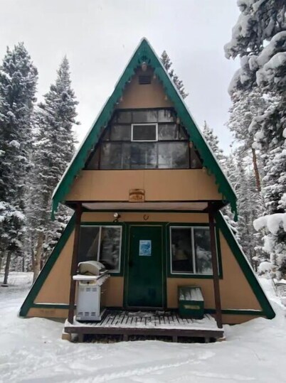 Cozy Cabin
