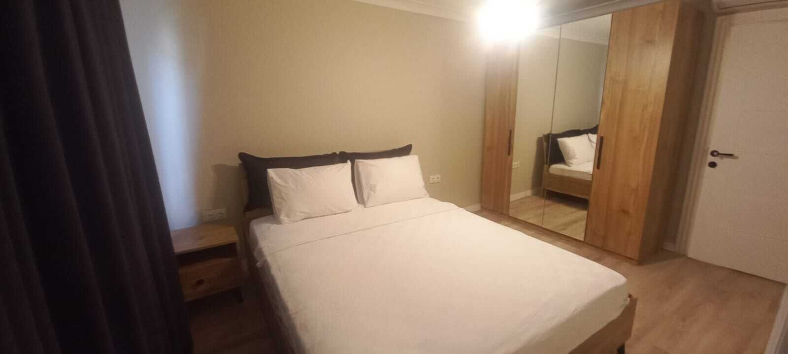 2 slaapkamers, een strijkplank/strijkijzer, reisbedje, gratis wifi