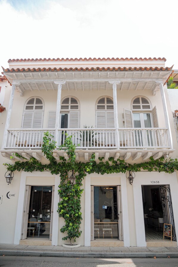 Facciata della struttura