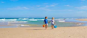 2 Ocean Whisper 16 Solway Drive - Dog Friendly Tropical Oasis
