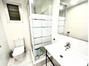 Bathroom - Nice apartment close PARK GÜELL (Barcelona)