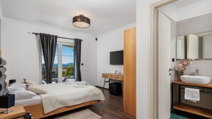 Uklassifisert bilde, 3 av 40, knapp
