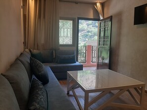 Living area - The Best Apartments of Ourika valley (Sti Fadma)
