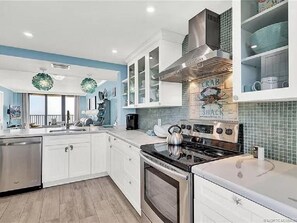 Fridge, microwave, oven, stovetop - Direct Ocean View Beach Condo--SNOWBIRDS WELCOME! (Jensen Beach)