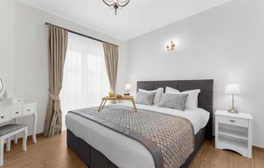 4 bedrooms, iron/ironing board, travel cot, free WiFi