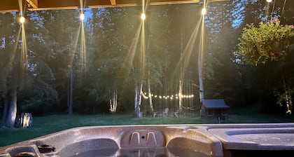 Private Mountain Retreat in the Woods!