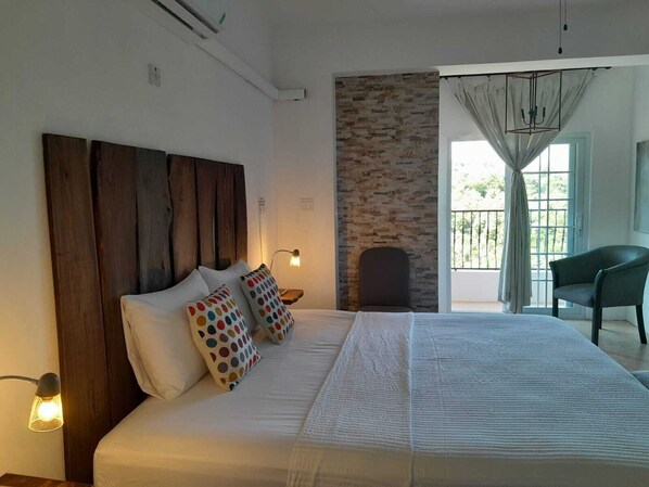 1 bedroom, desk, iron/ironing board, free WiFi