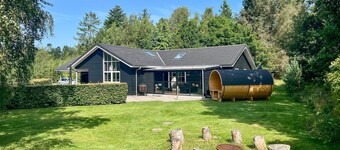 Awesome home in Hadsund with kitchen