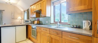 Ash Cottage - UK45581