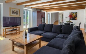 Cheminée, table de tennis de table