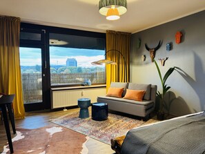 Living area - Klassen Stay - Design Studio - 11. Etage - Pool & Sauna - am Kurort Lahnstein (Lahnstein)