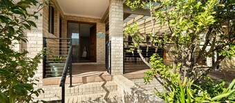 Whale Watch Family & Pet Friendly Augusta Retreat