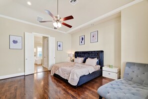 4 chambres, bureau, fer et planche à repasser, Wi-Fi gratuit