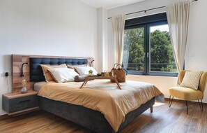 3 Schlafzimmer, Bügeleisen/Bügelbrett, Reisekinderbett, kostenloses WLAN