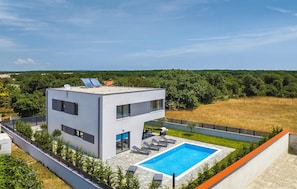 Exterior - Gorgeous home in Pula (Pula)