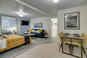 Desk, iron/ironing board, travel cot, free WiFi