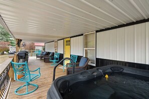 Terrace/patio - Camp Chigger Ridge @ Patoka Lake (Eckerty)