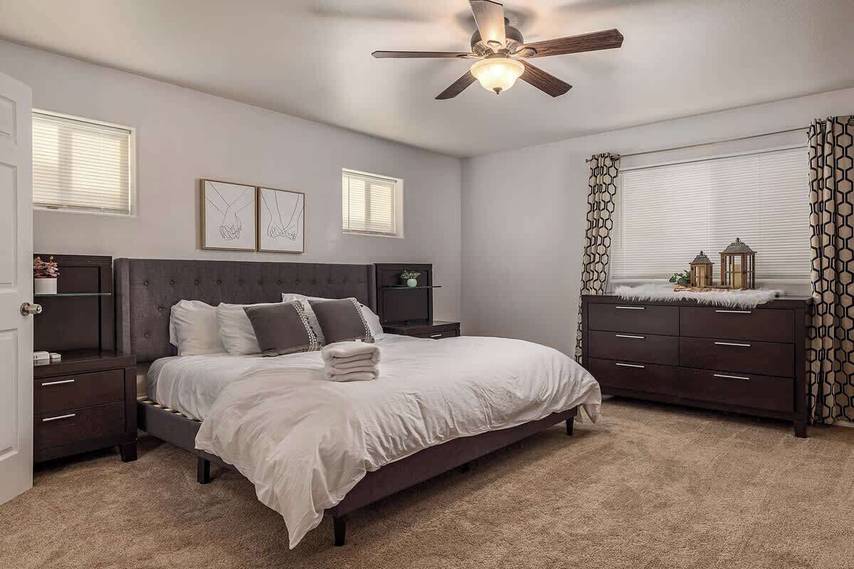 3 Schlafzimmer, Bügeleisen/Bügelbrett, WLAN, Bettwäsche