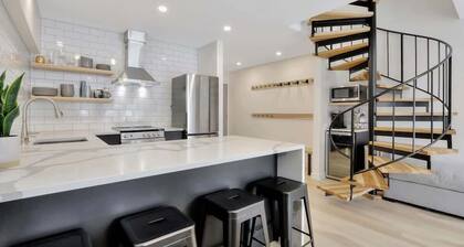 Alyeska Slope-Side Sanctuary Ski In/Ski Out