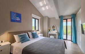 4 chambres, fer et planche à repasser, Wi-Fi gratuit, draps fournis