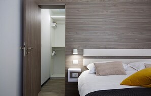 6 dormitorios, tabla de planchar con plancha, wifi gratis y ropa de cama