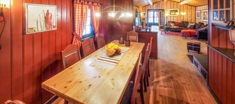 Gorgeous home in østby with WiFi