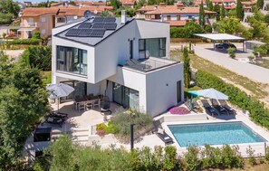 Exterior - Pet friendly home in Porec (Porec)