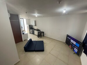 Smart-TV og stereoanlegg