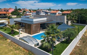 Exterior - Pet friendly home in Pula (Pula)