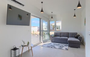 电视、立体声音响