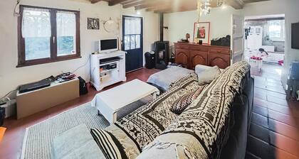 Lovely home in Cesseras