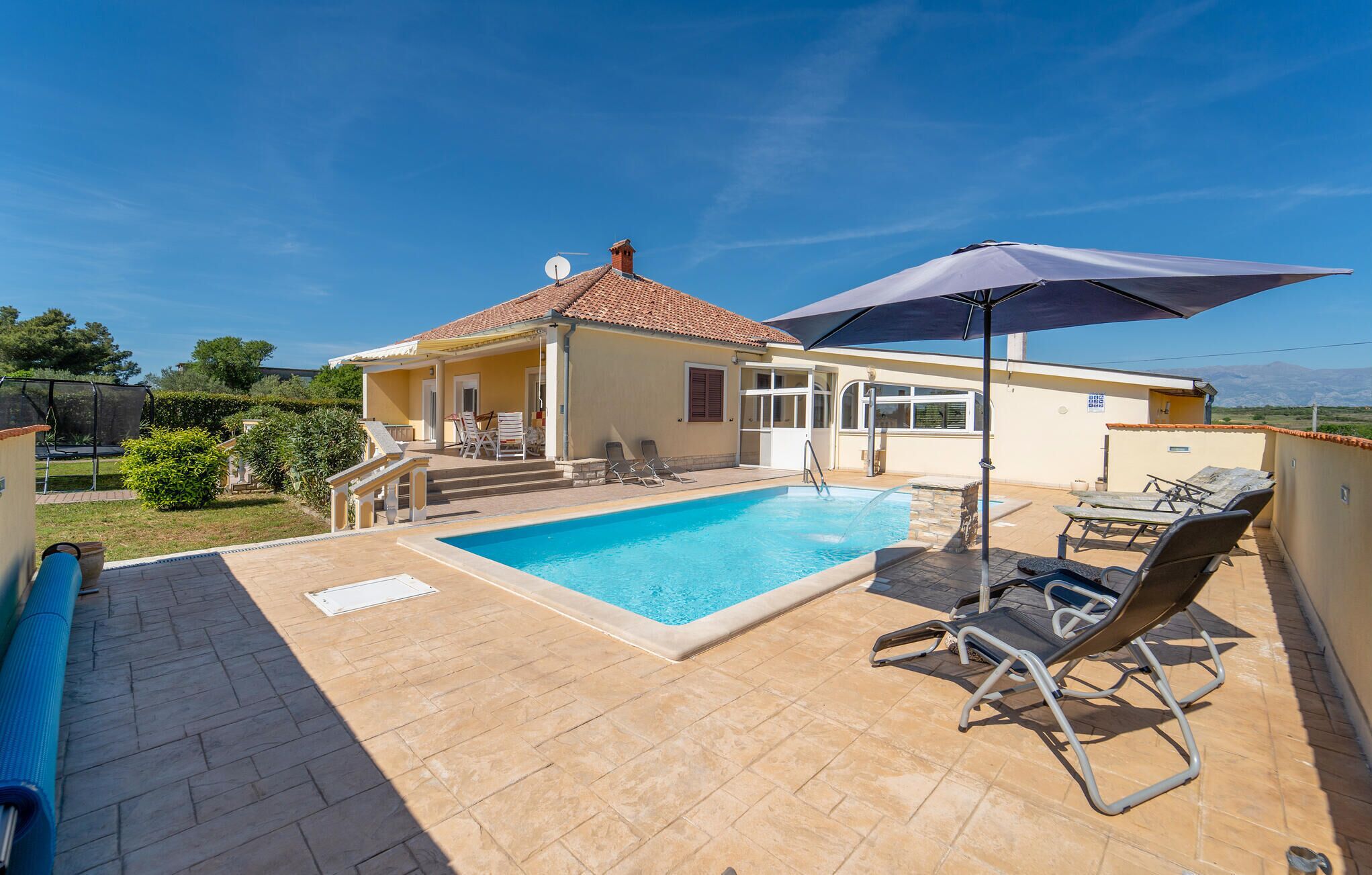 Et oppvarmet basseng