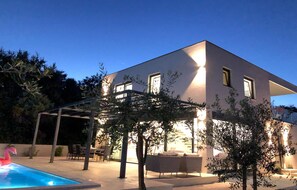 Pool - Gorgeous home in Pula with sauna (Pula)