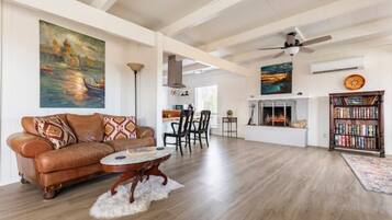 Télévision, livres, chaßne hi-fi