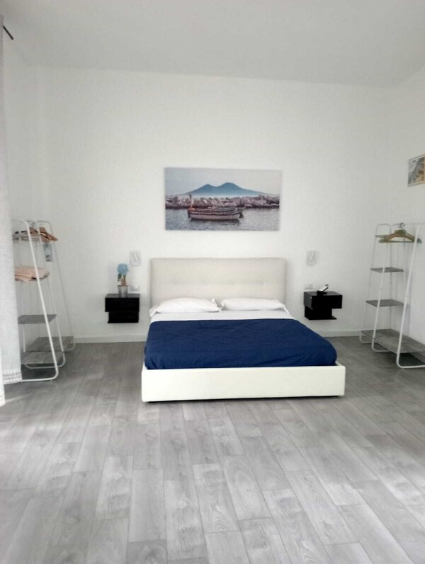 Corso Umberto 22 Guest House - Nápoles