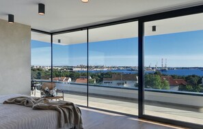 7 sovrum, strykjärn/strykbräda, resesäng och gratis wi-fi