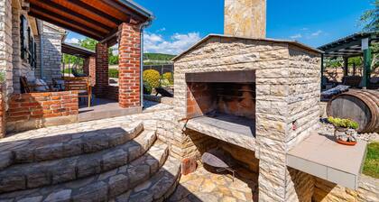 Stunning home in Zadar