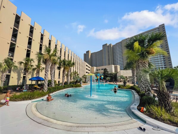 Pool - Emerald Beach Resort 2235 (Panama City Beach)