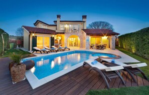 Pool - Gorgeous home in Porec (Porec)