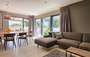 TV, fireplace, foosball - Stunning home in Umag (Umag)