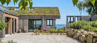 Cozy home in Nykøbing Sj with kitchen