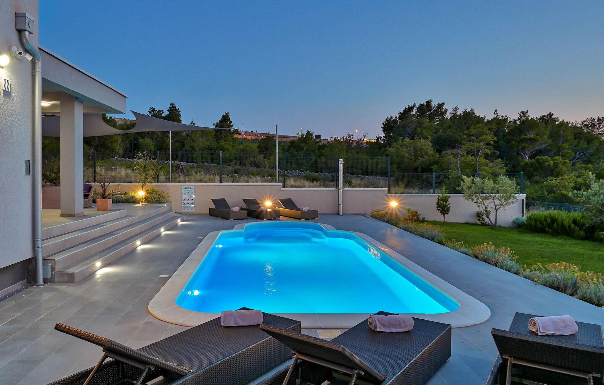 pool