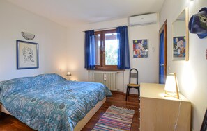 2 عدّة غرف نوم وواي فاي مجانًا وملاءات أسرّة