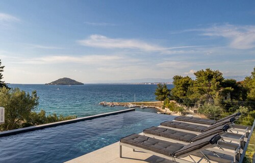 Amazing home in Zadar