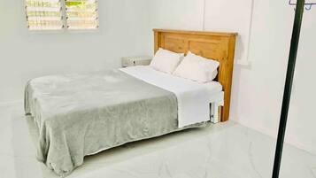 4 chambres, bureau, fer et planche Ă repasser, Wi-Fi